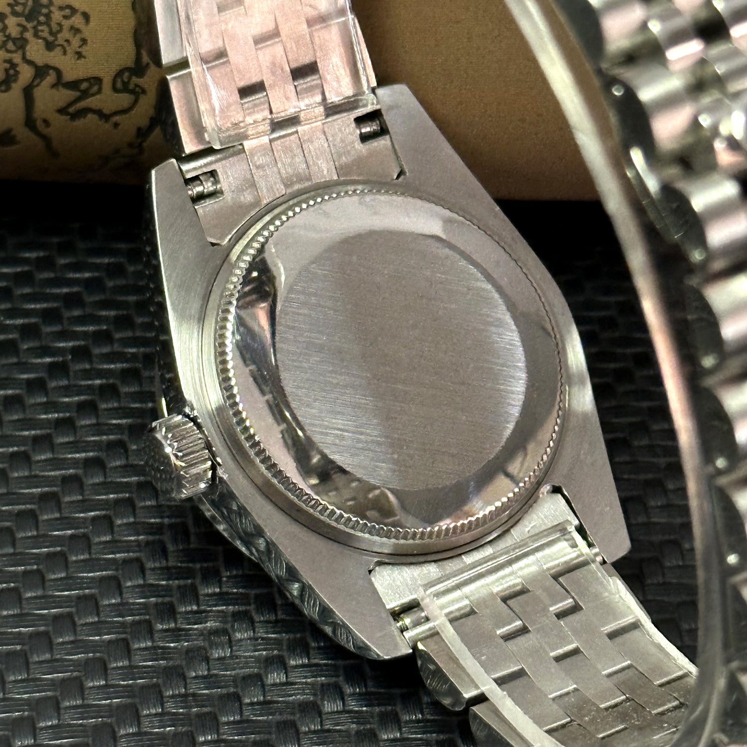 Custom 32mm Pink Women SeikoMod Watch