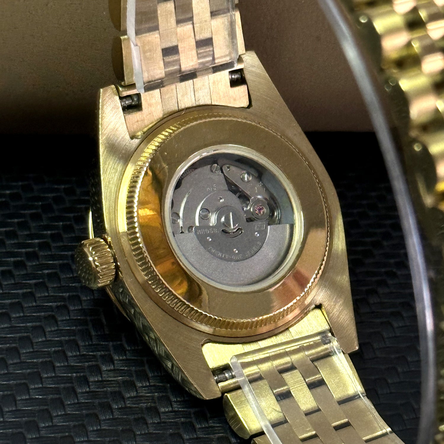 Custom 32mm GoldTone Women SeikoMod Watch