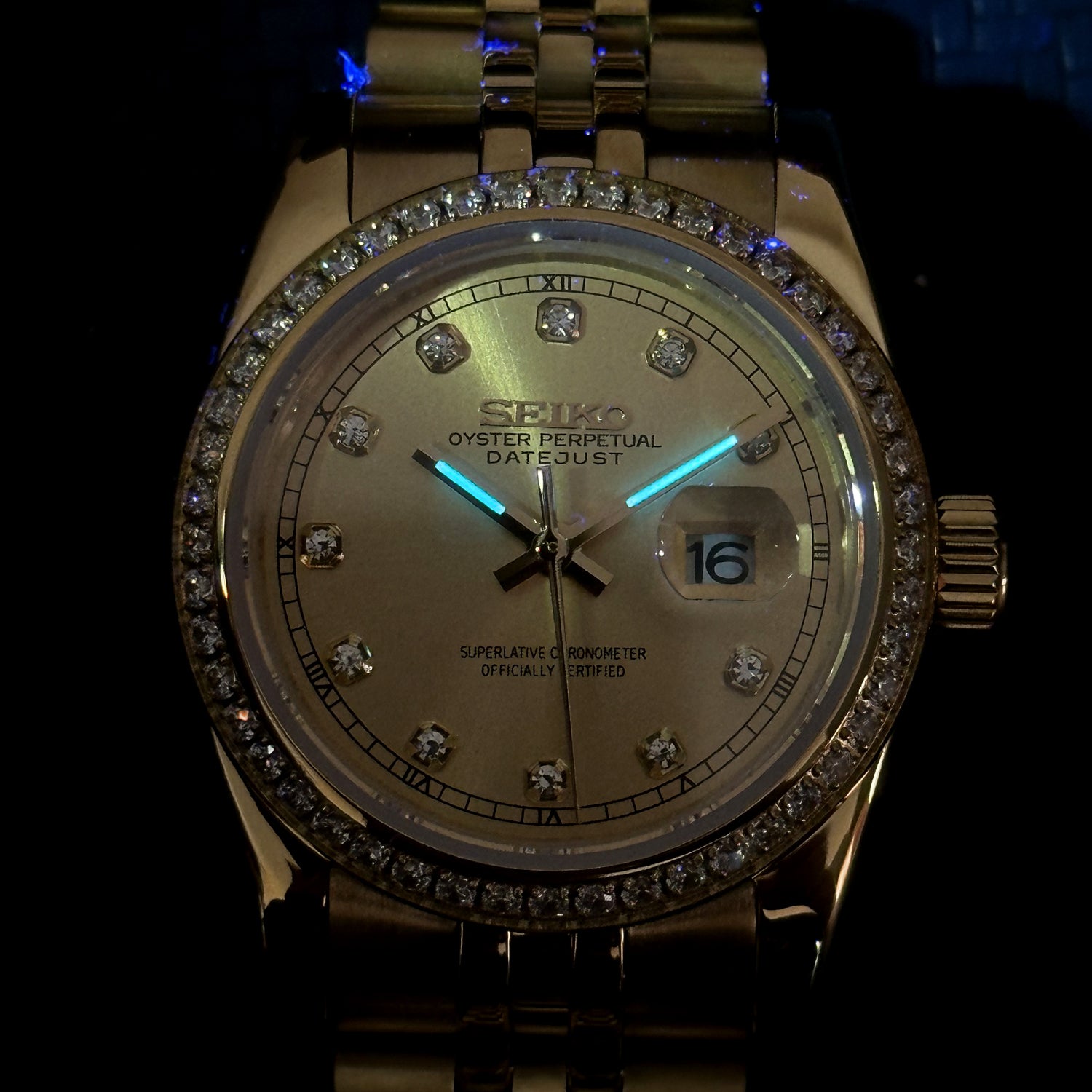 Custom 32mm GoldTone Women SeikoMod Watch